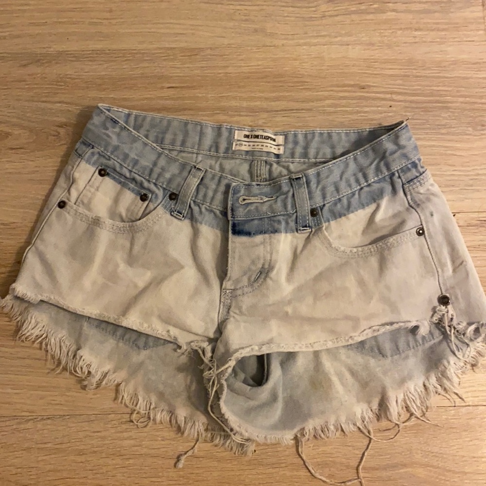 One teaspoon shorts